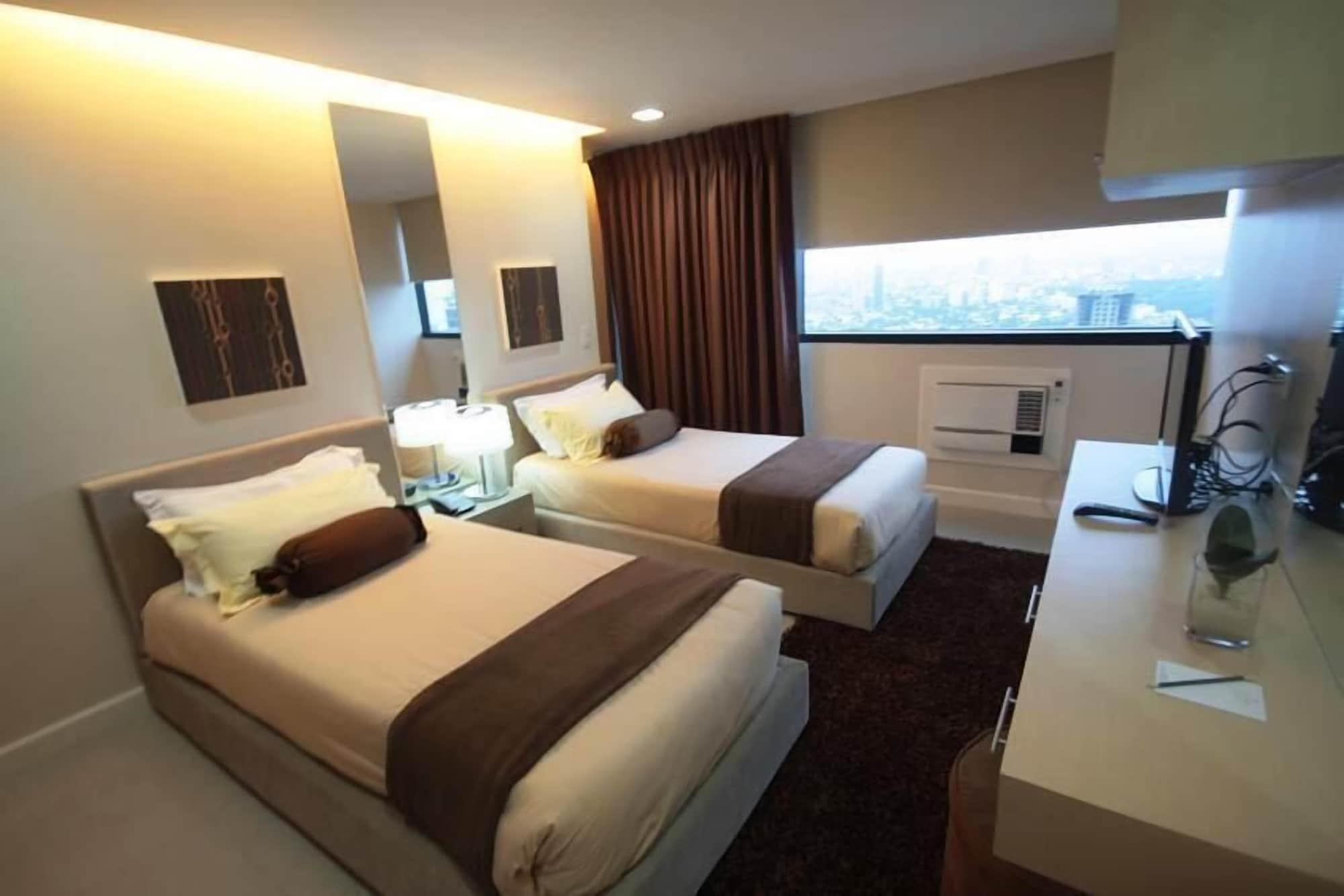 Bsa Twin Towers Aparthotel Mandaluyong Bagian luar foto
