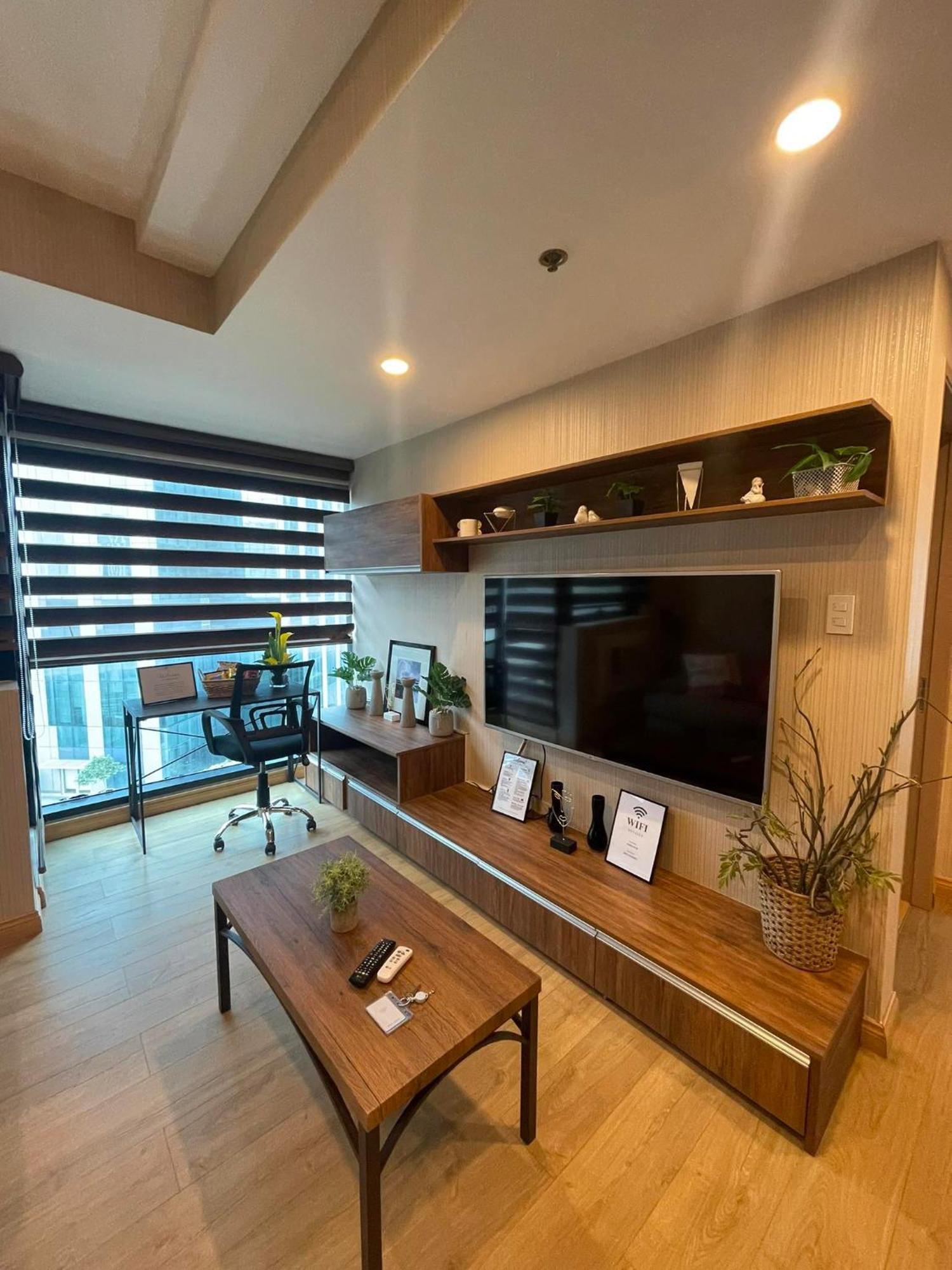 Bsa Twin Towers Aparthotel Mandaluyong Bagian luar foto