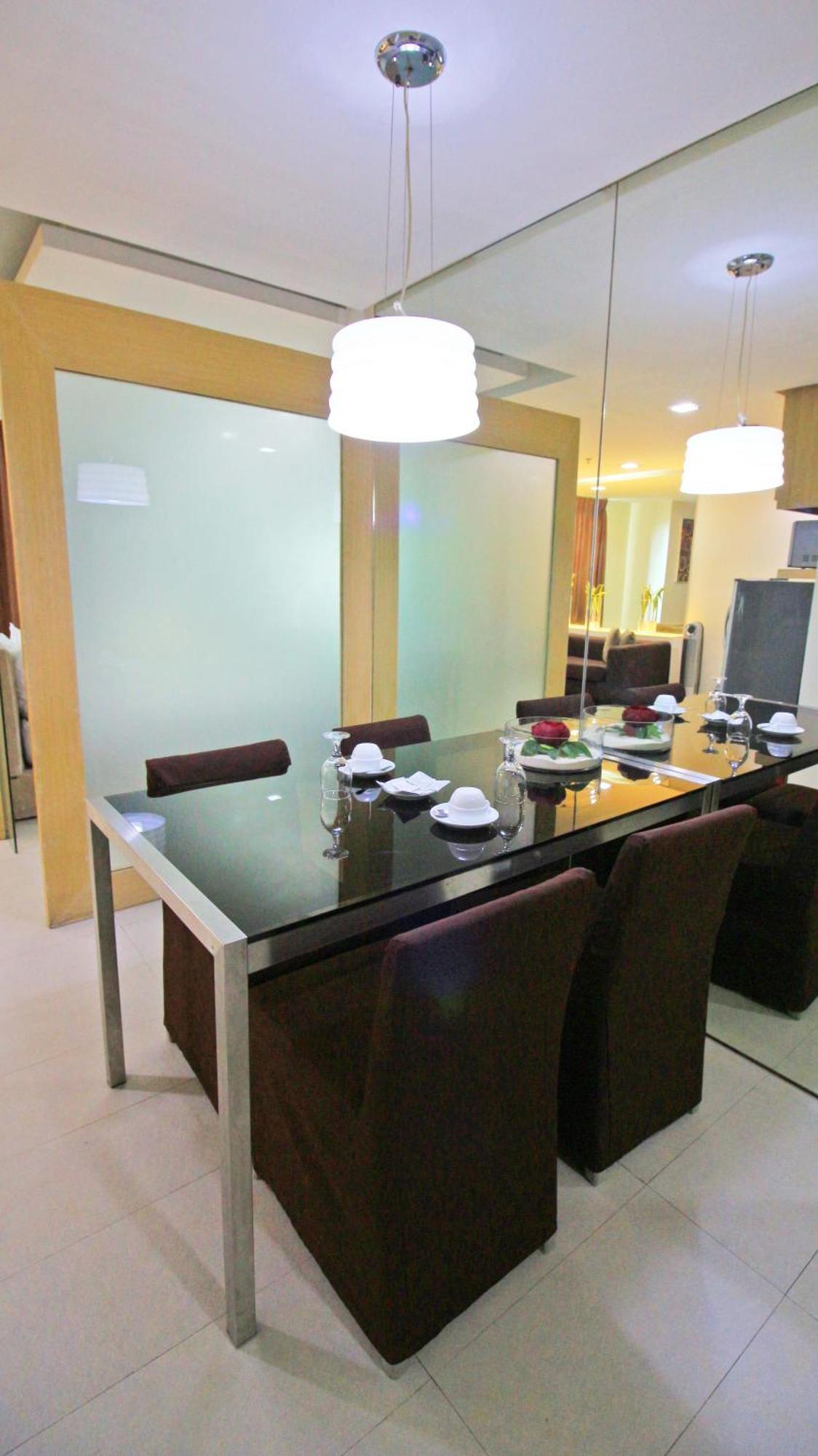 Bsa Twin Towers Aparthotel Mandaluyong Bagian luar foto