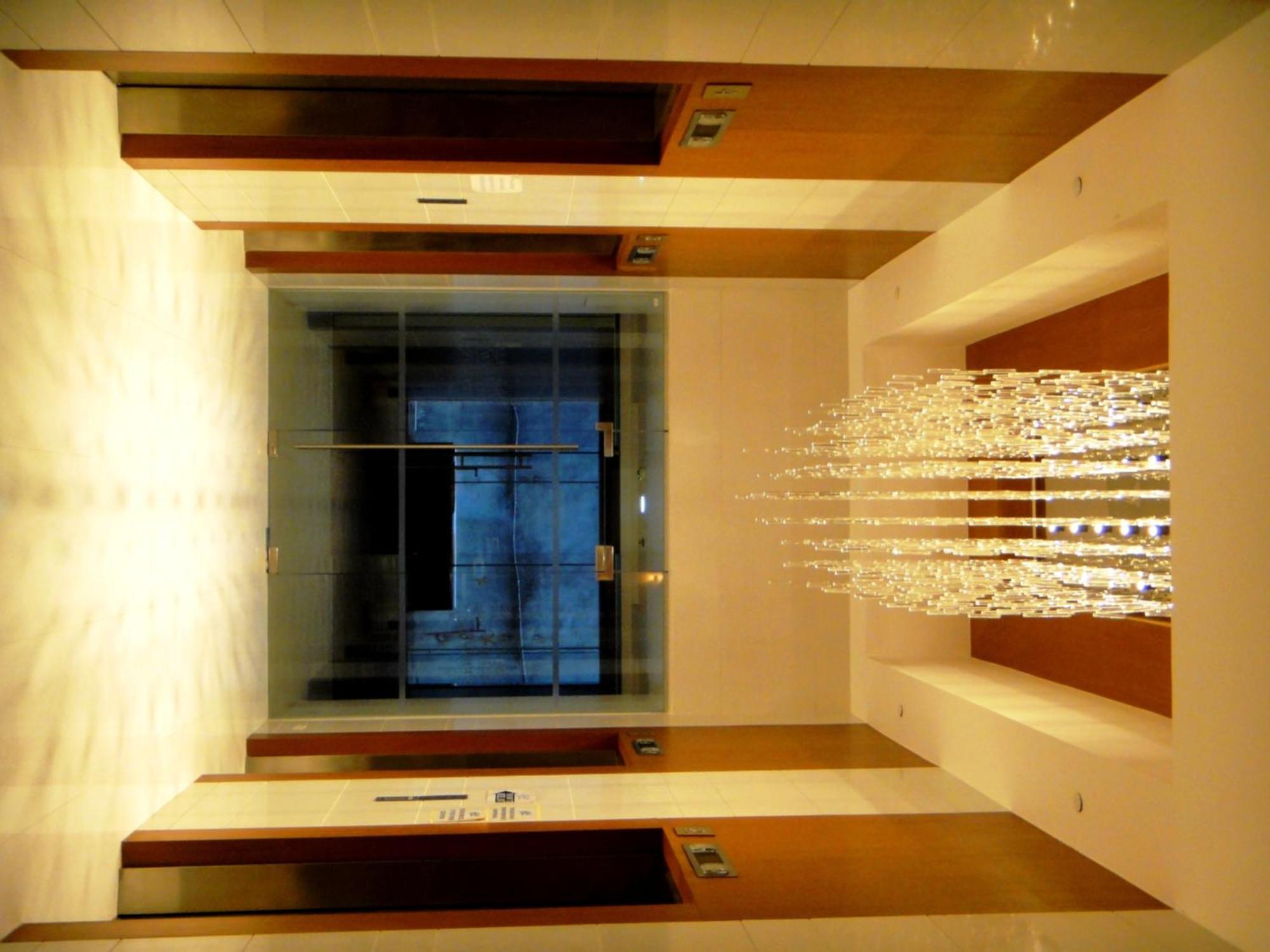 Bsa Twin Towers Aparthotel Mandaluyong Bagian luar foto